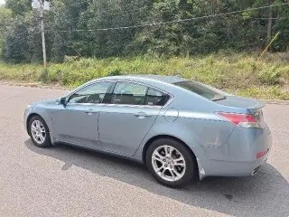 Acura TL 2009 4dr Sedan w/Technology Package