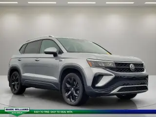 Volkswagen Taos 2022 SE 4dr SUV