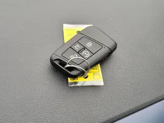 Volkswagen Taos 2022 SE 4dr SUV