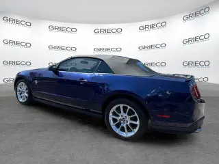 Ford Mustang 2011 V6 2dr Convertible