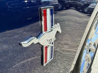 Ford Mustang 2011 V6 2dr Convertible