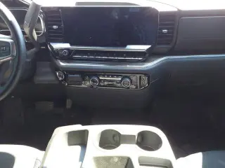 Chevrolet Silverado 1500 2023 4x4 LT 4dr Crew Cab 5.8 ft. SB w/1LT