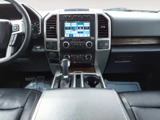 Ford F-150 2019 4x4 XL 4dr SuperCrew 5.5 ft. SB