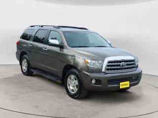Toyota Sequoia 2013 4x4 Limited 4dr SUV