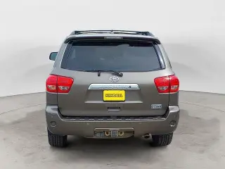 Toyota Sequoia 2013 4x4 Limited 4dr SUV