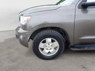 Toyota Sequoia 2013 4x4 Limited 4dr SUV