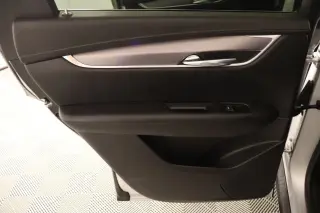 Cadillac XT5 2017 Luxury 4dr SUV