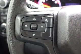 Chevrolet Silverado 1500 2023 4x4 Custom 4dr Crew Cab 5.8 ft. SB