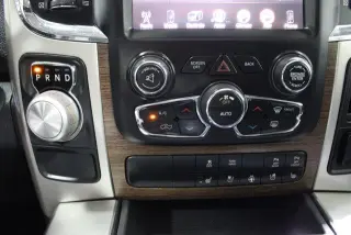 Ram 1500 2016 4x2 Laramie 4dr Crew Cab 5.5 ft. SB Pickup