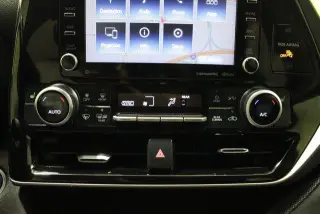 Toyota Highlander Hybrid 2020 AWD XLE 4dr SUV
