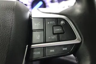 Toyota Highlander Hybrid 2020 AWD XLE 4dr SUV