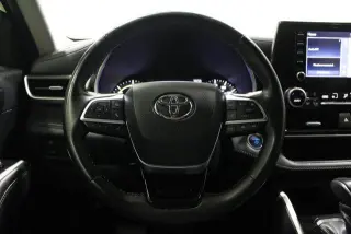 Toyota Highlander Hybrid 2020 AWD XLE 4dr SUV