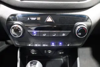 Hyundai TUCSON 2016 Sport 4dr SUV w/Beige Seats