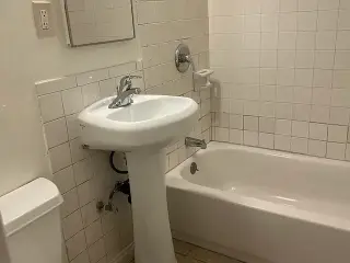 3 bedroom 2 bathroom Downey