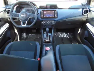 Nissan Versa 2025 SV 4dr Sedan
