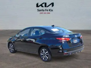 Nissan Versa 2025 SV 4dr Sedan