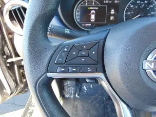Nissan Versa 2025 SV 4dr Sedan