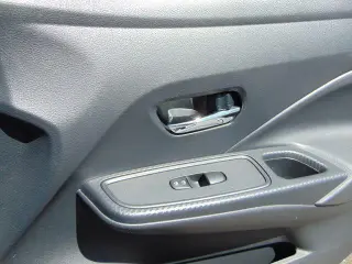 Nissan Versa 2025 SV 4dr Sedan