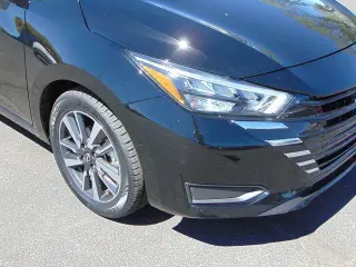 Nissan Versa 2025 SV 4dr Sedan