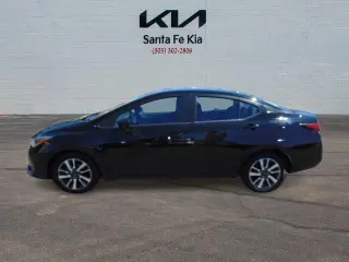 Nissan Versa 2025 SV 4dr Sedan