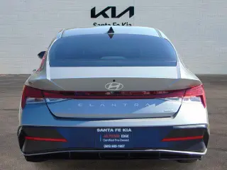 Hyundai ELANTRA Hybrid 2025 Limited 4dr Sedan