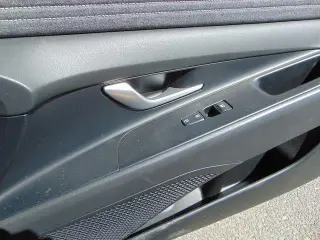 Hyundai ELANTRA Hybrid 2025 Limited 4dr Sedan