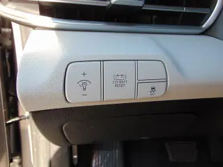 Hyundai ELANTRA Hybrid 2025 Limited 4dr Sedan