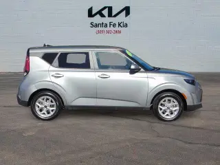 Kia Soul 2025 LX 4dr Crossover