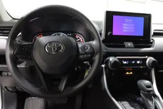Toyota RAV4 2025 AWD LE 4dr SUV