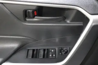 Toyota RAV4 2022 AWD LE 4dr SUV