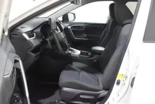 Toyota RAV4 2022 AWD LE 4dr SUV
