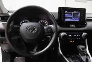 Toyota RAV4 2022 AWD LE 4dr SUV
