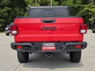 Jeep Gladiator 2023 4x4 Willys 4dr Crew Cab 5.0 ft. SB
