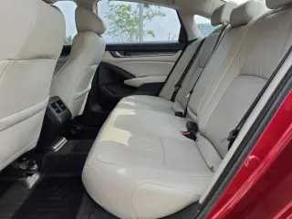 Honda Accord 2018 Touring 4dr Sedan (1.5T I4)