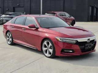 Honda Accord 2018 Touring 4dr Sedan (1.5T I4)