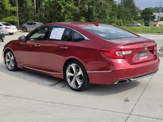 Honda Accord 2018 Touring 4dr Sedan (1.5T I4)