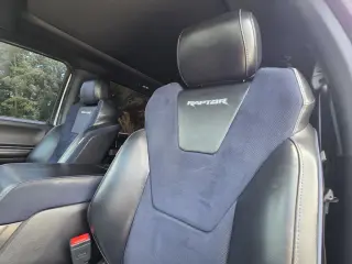 Ford F-150 2019 4x4 Raptor 4dr SuperCrew 5.5 ft. SB