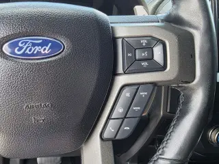 Ford F-150 2019 4x4 Raptor 4dr SuperCrew 5.5 ft. SB