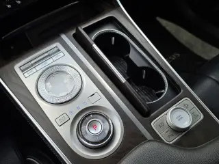 Genesis GV80 2022 AWD 3.5T 4dr SUV
