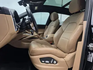 Porsche Cayenne 2020 AWD 4dr SUV
