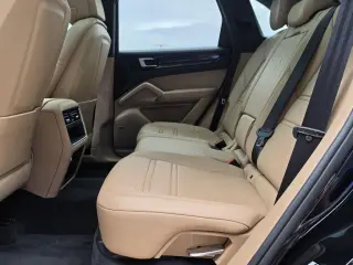 Porsche Cayenne 2020 AWD 4dr SUV