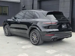 Porsche Cayenne 2020 AWD 4dr SUV