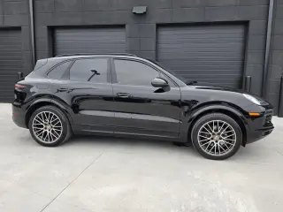 Porsche Cayenne 2020 AWD 4dr SUV