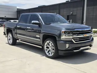 Chevrolet Silverado 1500 2018 4x4 High Country 4dr Crew Cab 5.8 ft. SB
