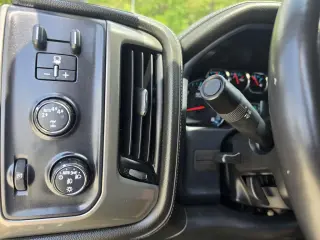 Chevrolet Silverado 1500 2018 4x4 High Country 4dr Crew Cab 5.8 ft. SB