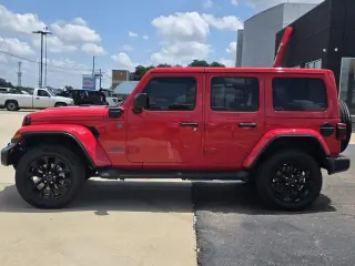 Jeep Wrangler 2025 4x4 Sahara 4xe 4dr SUV