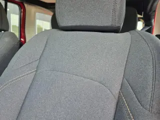 Jeep Wrangler 2025 4x4 Sahara 4xe 4dr SUV
