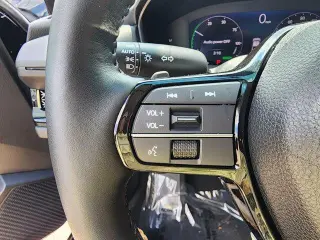 Honda Accord Hybrid 2025 Touring 4dr Sedan