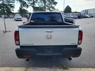Honda Ridgeline 2023 AWD RTL-E 4dr Crew Cab 5.3 ft. SB