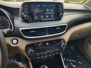 Hyundai TUCSON 2019 SEL 4dr SUV
